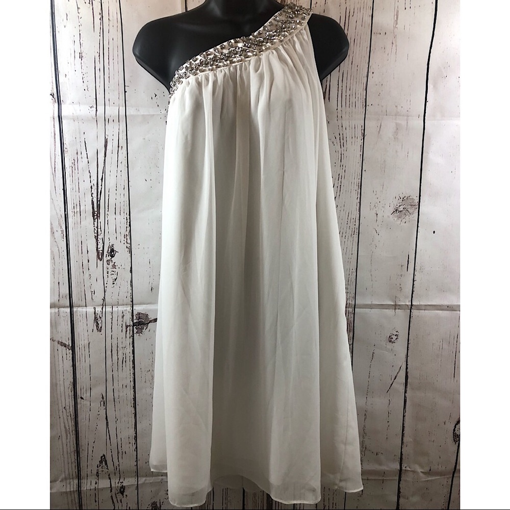 ❤️Calvin Klein white off shoulder dress